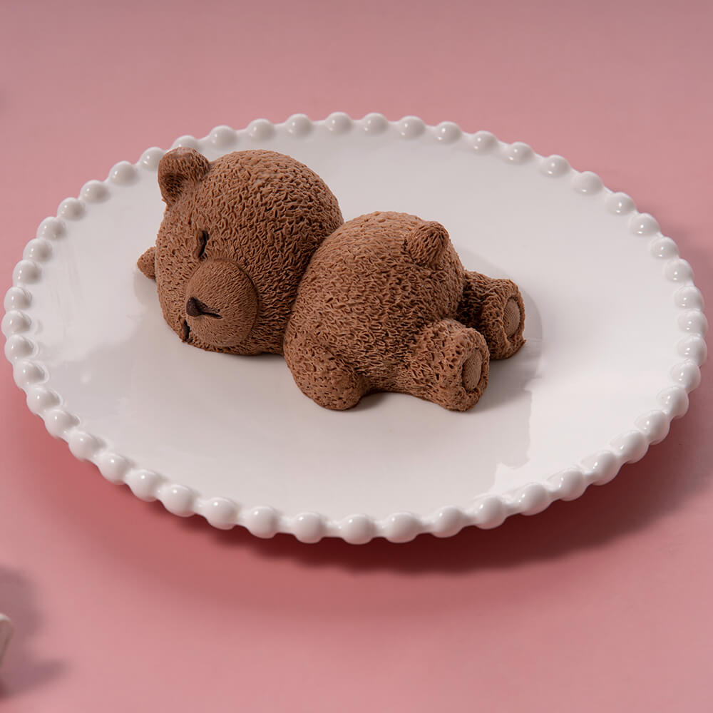 小熊巧克力覆盆子慕斯蛋糕