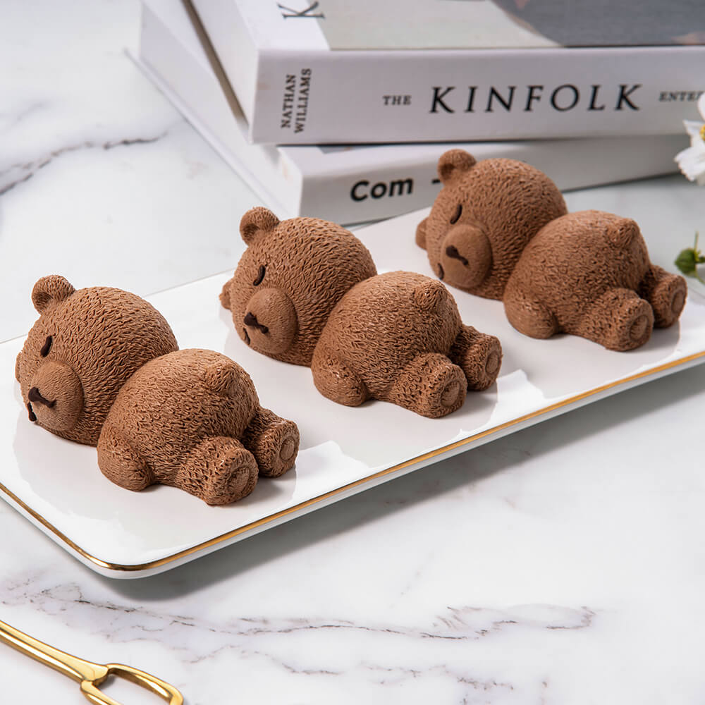 小熊巧克力覆盆子慕斯蛋糕