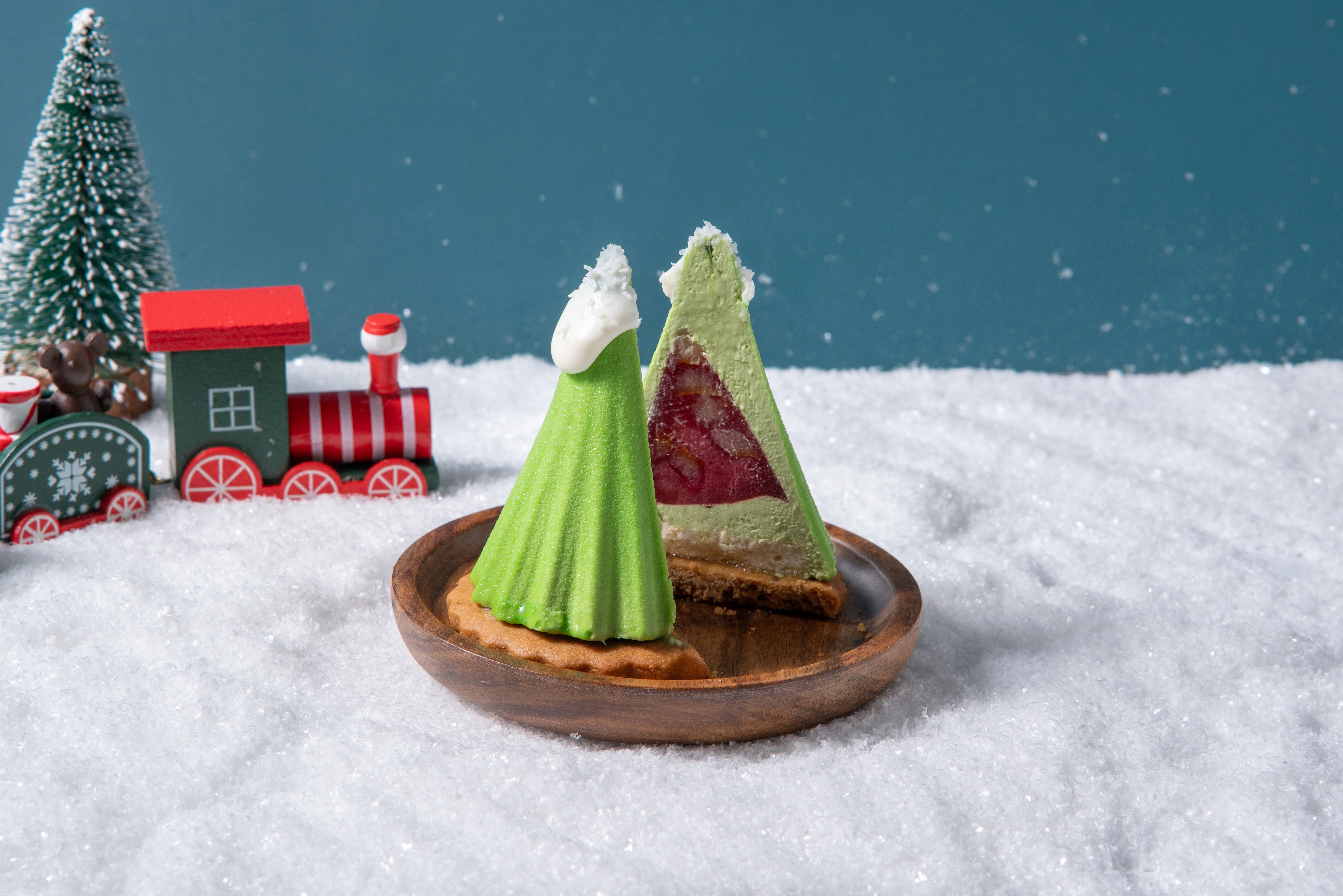 圣诞树慕斯蛋糕