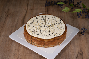 Siyah Susamlı Bask Cheesecake