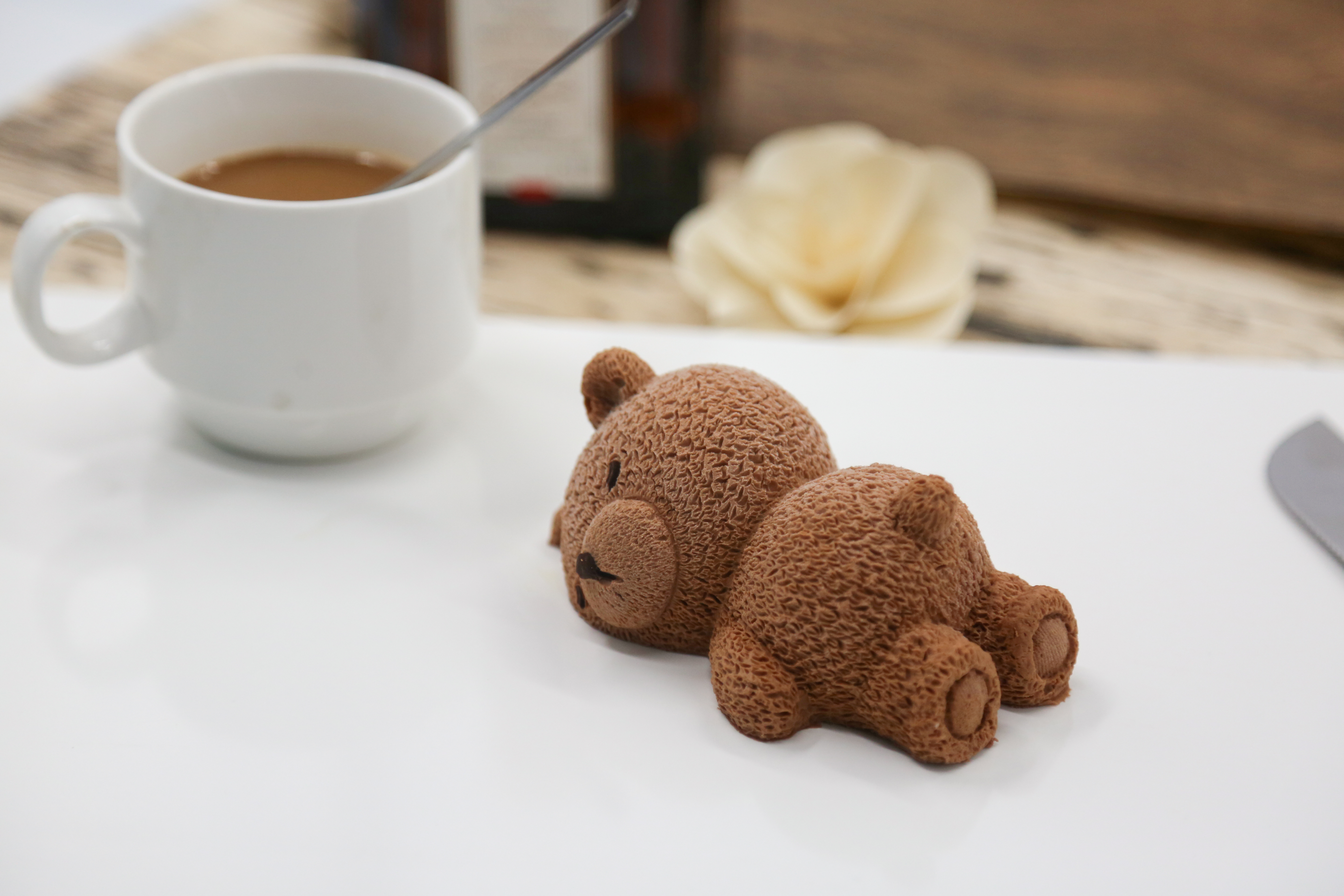 Little Bear շոկոլադե ազնվամորու տորթ