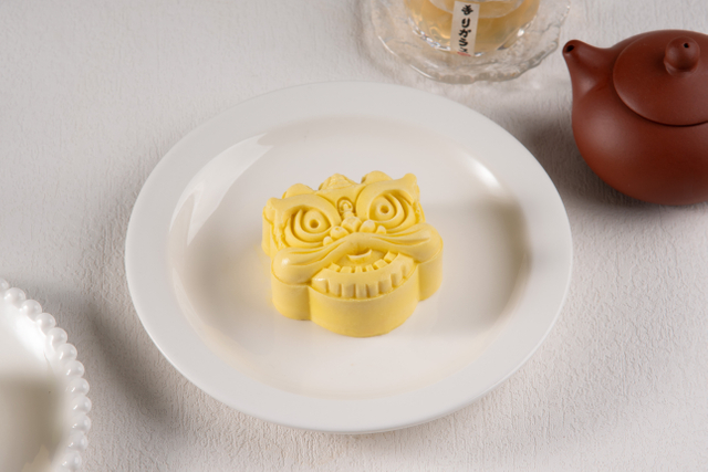 醒目的狮子慕斯蛋糕